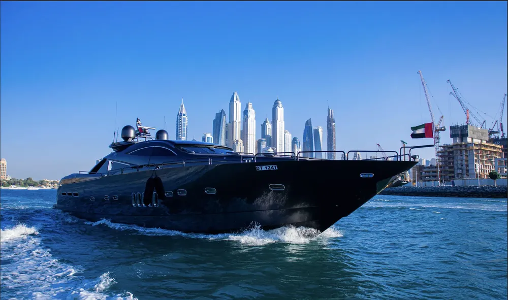 Yacht Predator 95 UD30 - SeaLux Dubai
