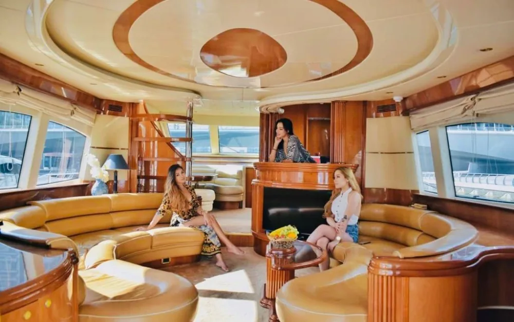 يخت Yacht Azimut 80ft — صورة 7