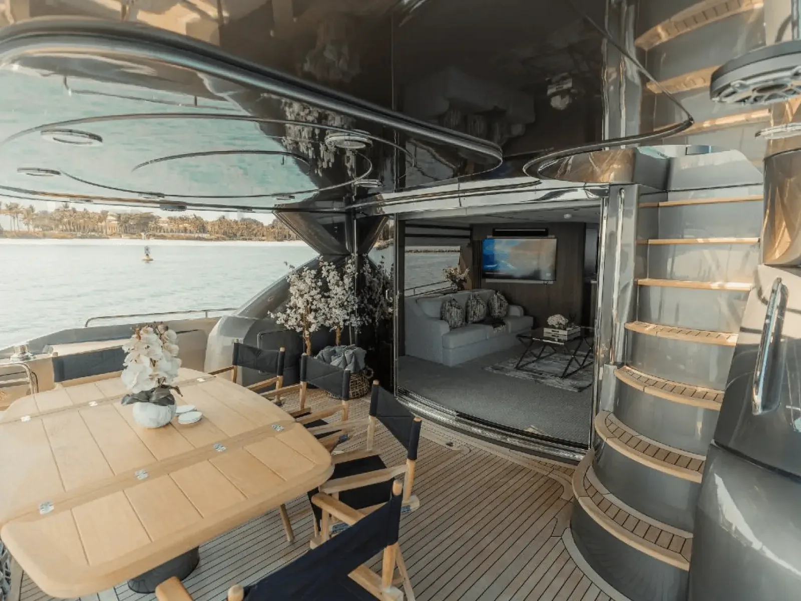 Яхта Yacht Sunseeker 82 Matrix — фото 7