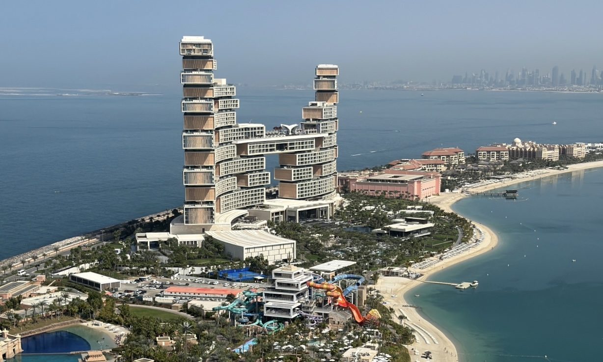 为您的活动匹配合适的航线——迪拜企业游艇包船最佳航线：观光指南
